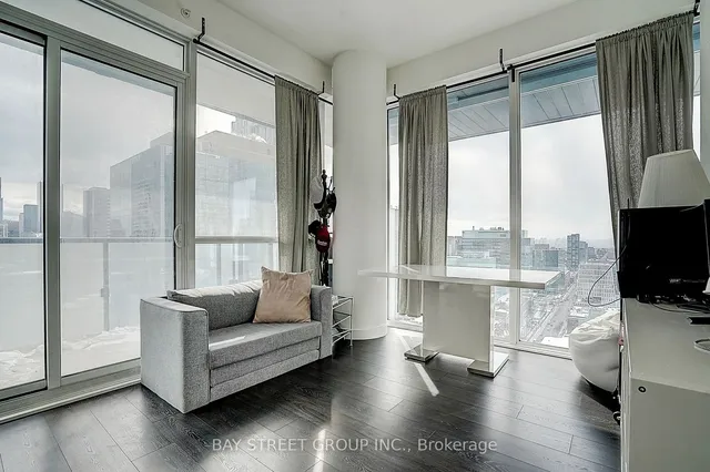 Additional image 24 of 15 Grenville St Unit 2903