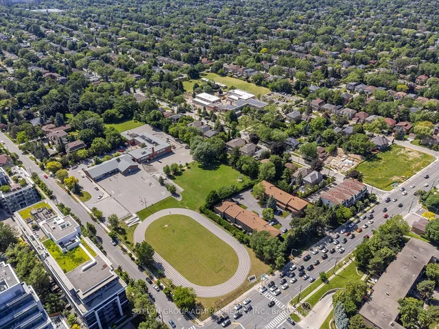 Additional image 35 of 2 Clairtrell Rd Unit 1210