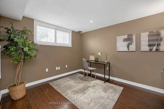 Additional image 19 of 2243 TURNBERRY Rd Unit 18