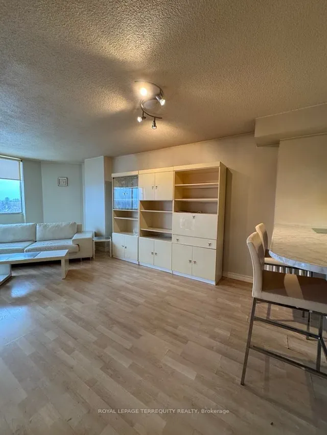 Additional image 6 of 236 Albion Rd Unit 1012