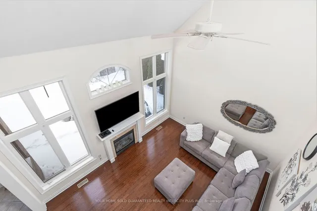 Additional image 11 of 40 Rampart Dr