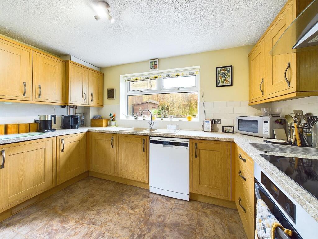 Additional image 11 of Croftlands, Idle