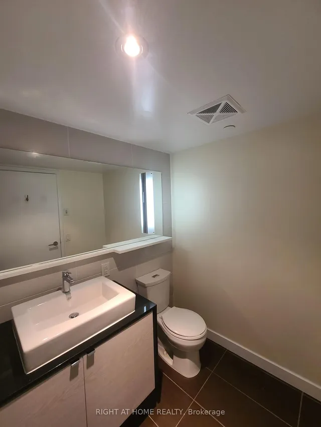 Additional image 14 of 72 Esther Shiner Blvd Unit 808