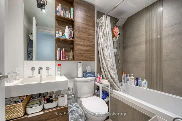 Additional image 31 of 5 St. Joseph St Unit 3708