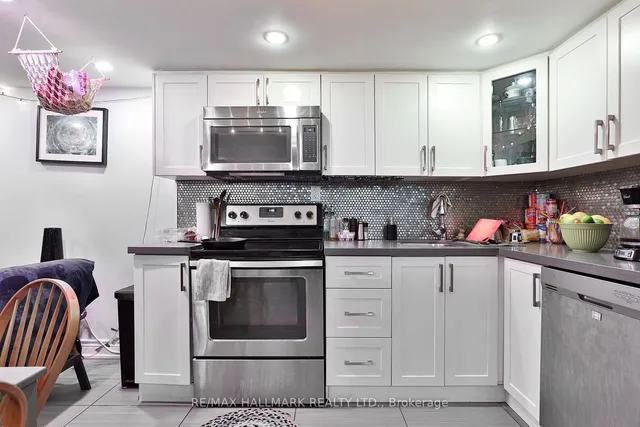 Additional image 11 of 624 Ossington Ave