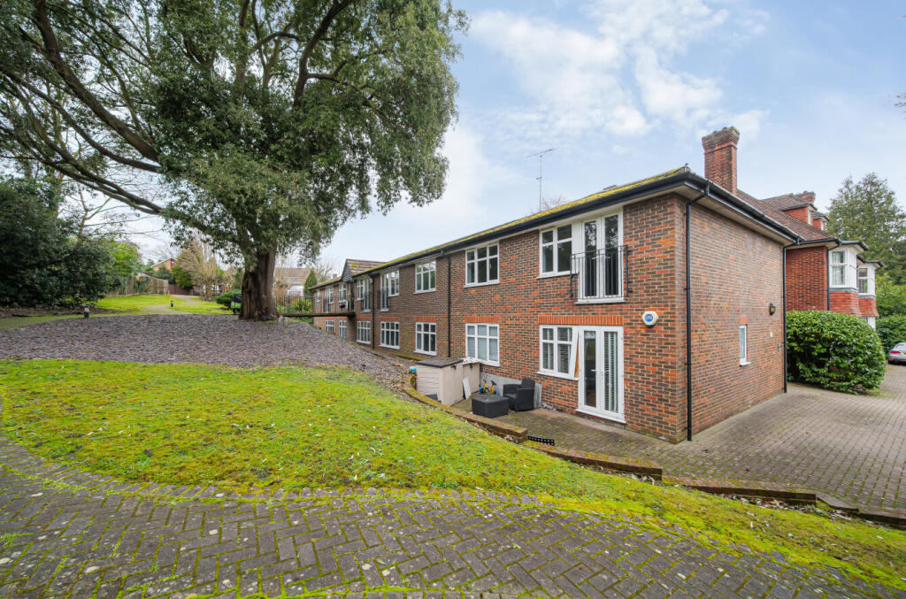 Additional image 11 of Denbridge Road, Bromley, BR1