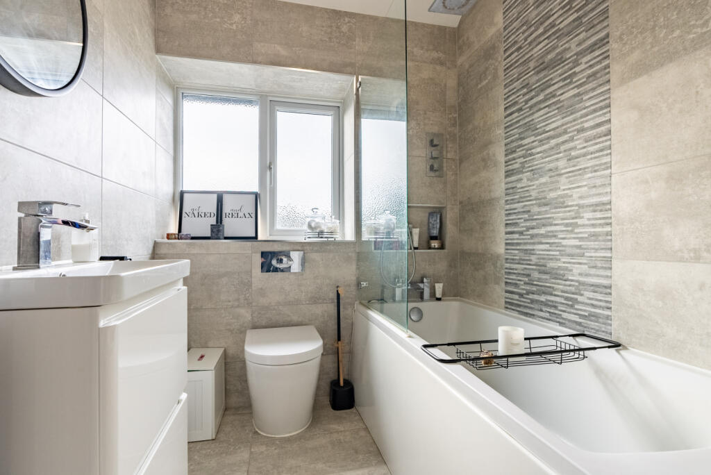 Additional image 16 of Peters Avenue, London Colney, St. Albans, Hertfordshire, AL2