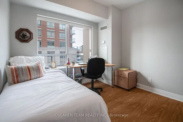 Additional image 25 of 1 Clairtrell Rd Unit 212