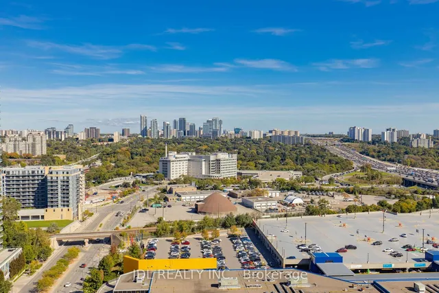 Additional image 23 of 121 Mcmahon Dr Unit 2302