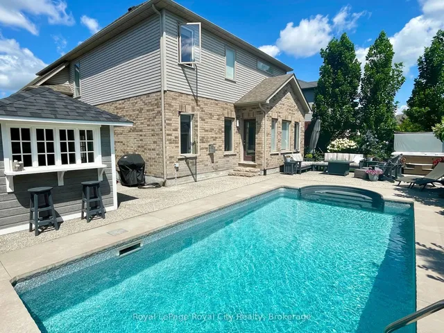 Additional image 39 of 213 Tremaine Cres