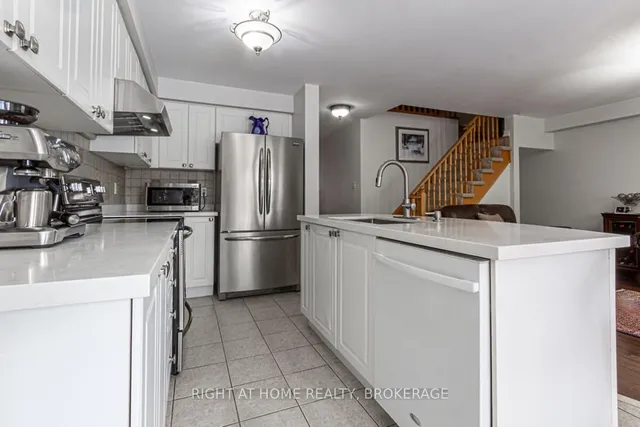 Additional image 16 of 34 Penbridge Circ