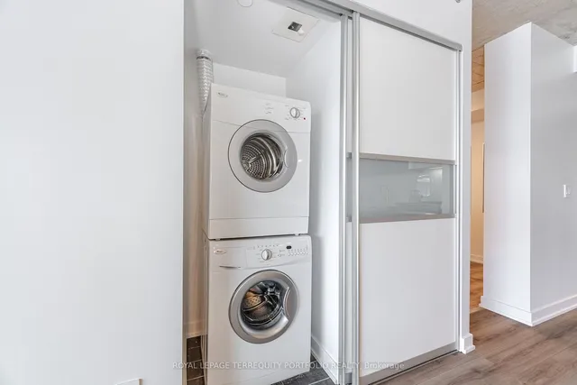 Additional image 30 of 55 Stewart St Unit 823