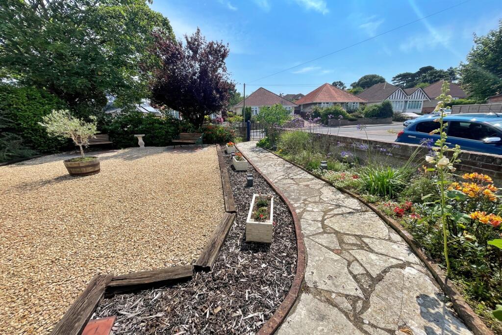 Additional image 22 of Tuckton