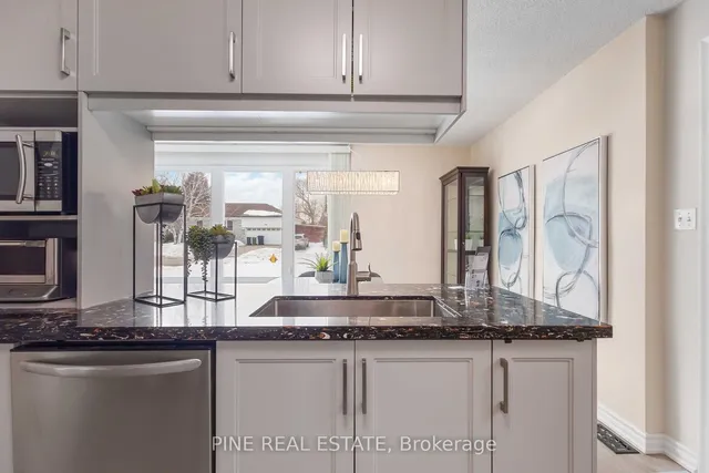 Additional image 16 of 190 Ellendale Dr