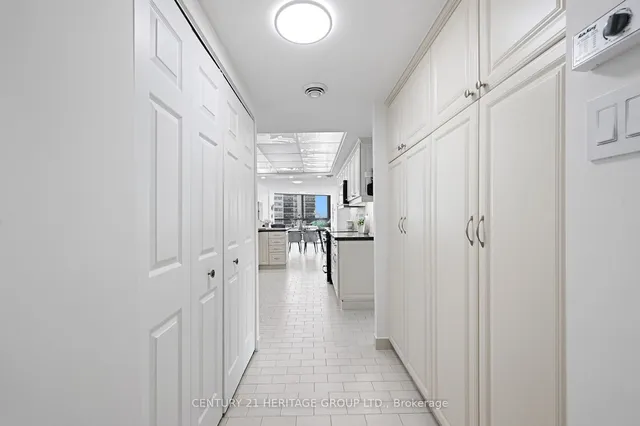 Additional image 21 of 2010 Islington Ave Unit 1006