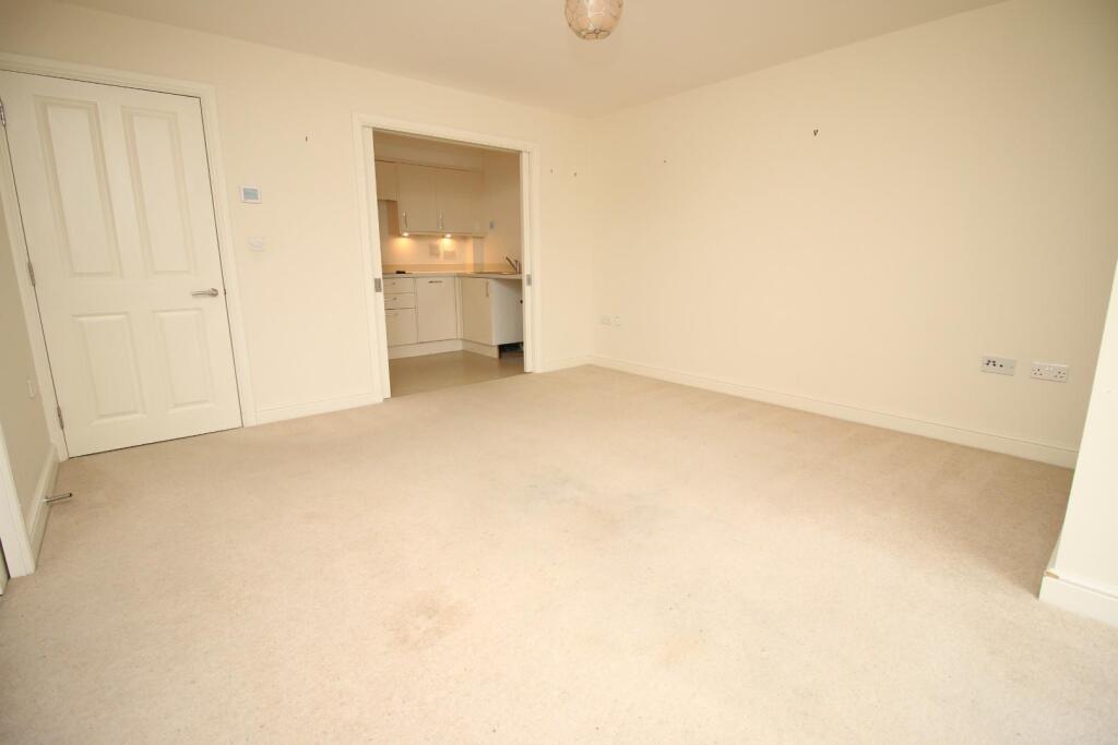 Additional image 7 of Ground floor retirement apartment in the centre of Yatton