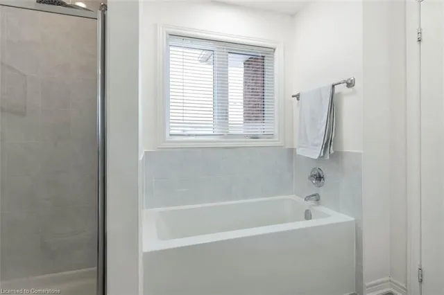 Additional image 21 of 1521 Carr Landng