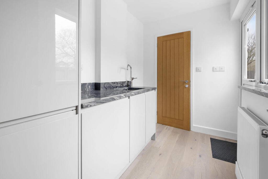 Additional image 9 of Stonehouse Road, Bromsgrove. B60