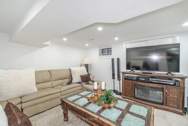 Additional image 19 of 48 Guestville Ave