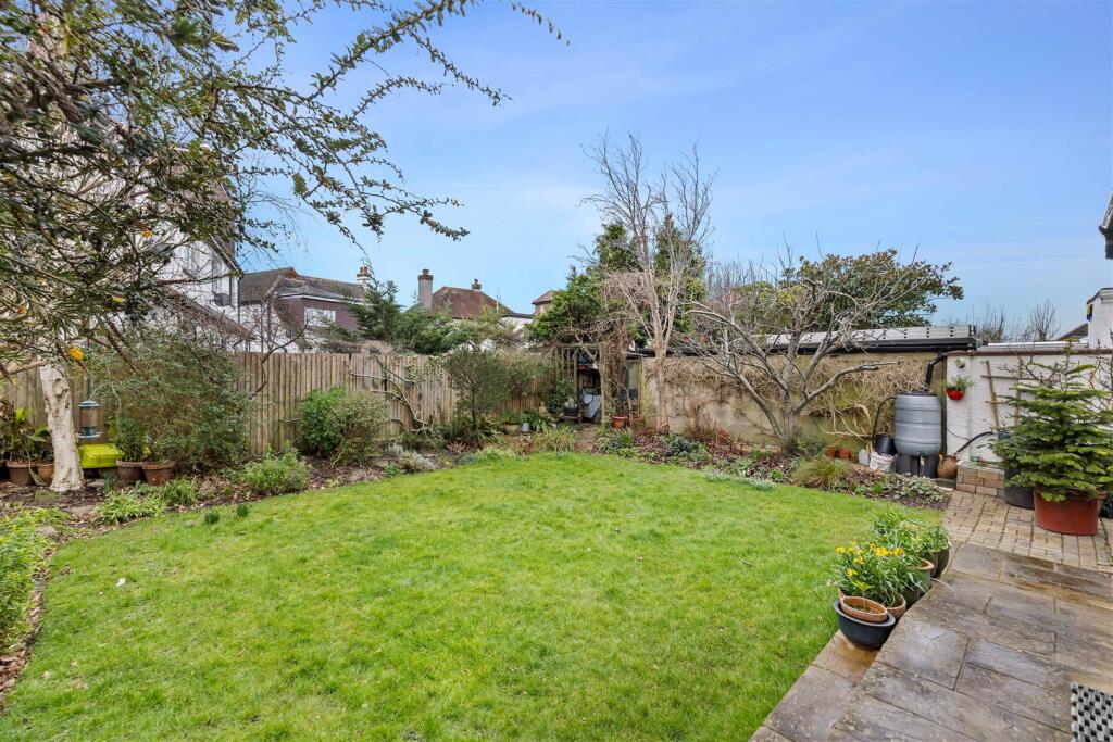 Additional image 28 of Park Avenue, Hove