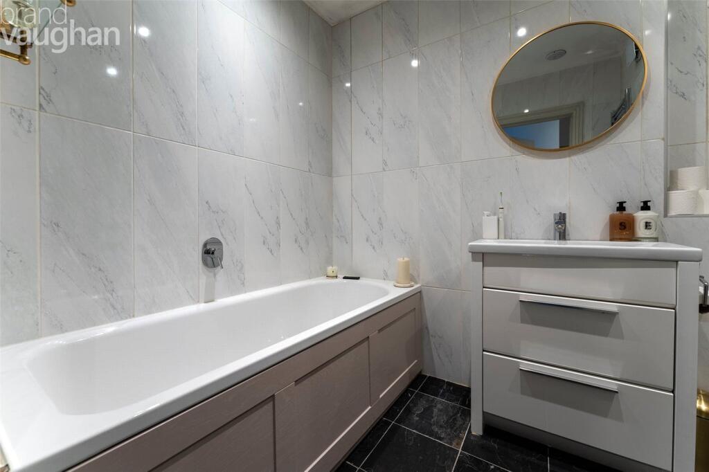 Additional image 9 of Palmeira Square, Hove, East Sussex, BN3