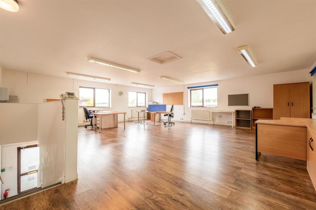 Additional image 4 of 3 West Court, Saxon Business Park, Stoke Prior