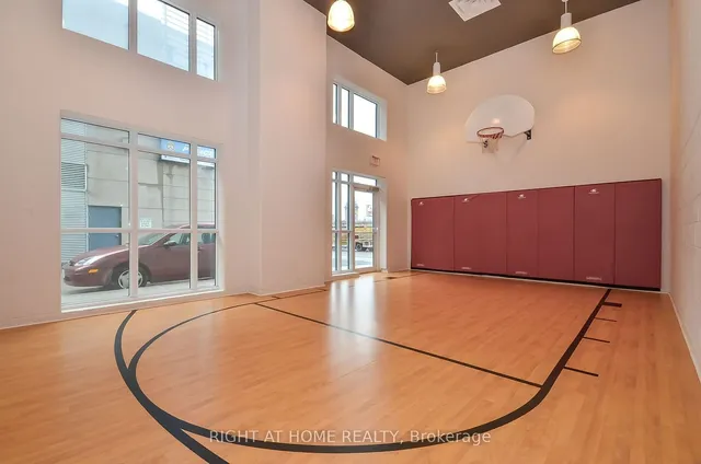 Additional image 24 of 5 Hanna Ave Unit 612