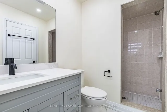 Additional image 26 of 212 Twin Pines Cres