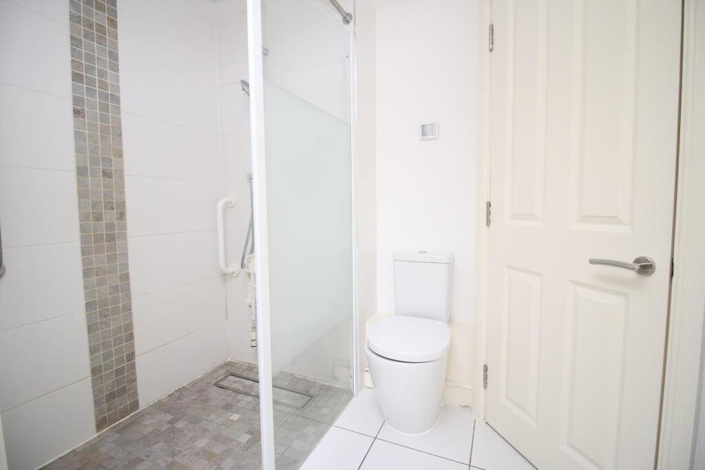 Additional image 11 of Ground floor retirement apartment in the centre of Yatton