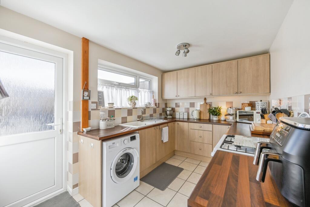 Additional image 4 of Browning Close, Tamworth, Staffordshire, B79