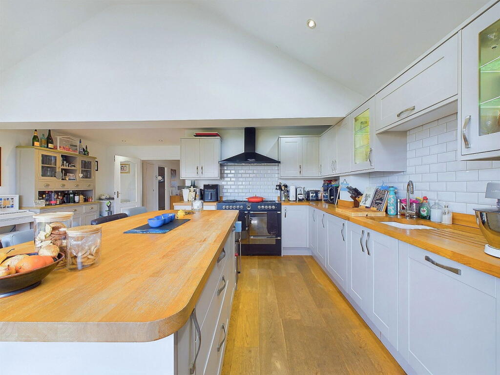 Additional image 4 of Castle Road, Worthing, BN13