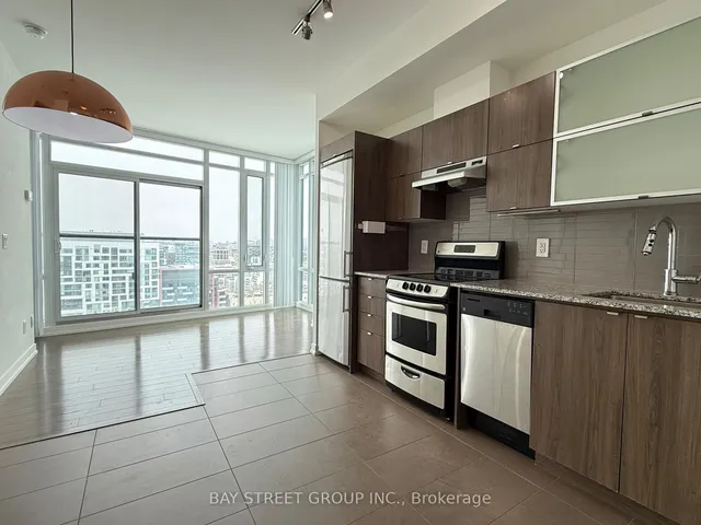 Additional image 3 of 170 Fort York Blvd Unit 2003