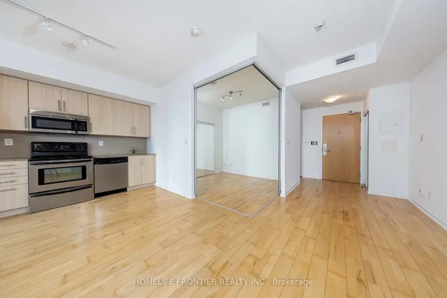 Additional image 7 of 65 Bremner Blvd Unit 2111