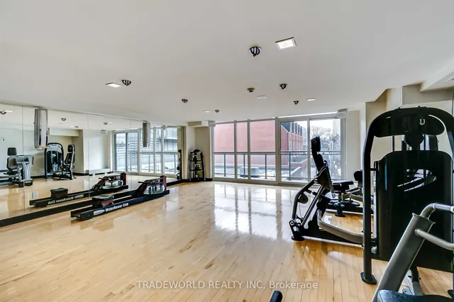 Additional image 31 of 775 King St Unit 502