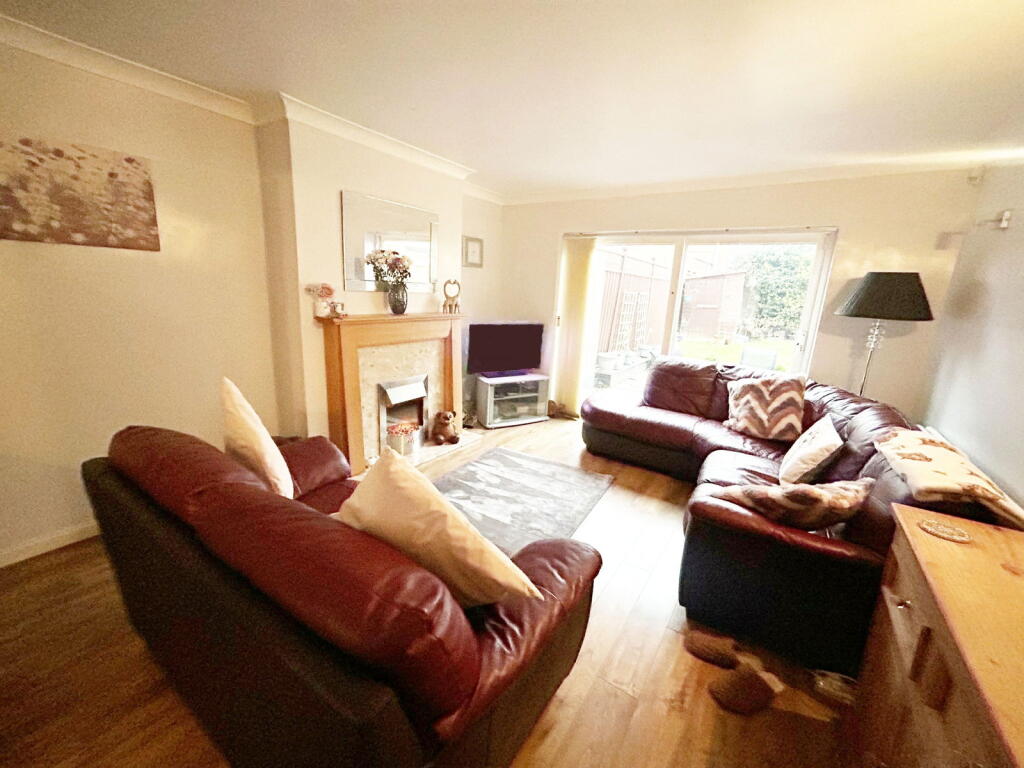 Additional image 2 of Pear Tree Crescent, Shirley