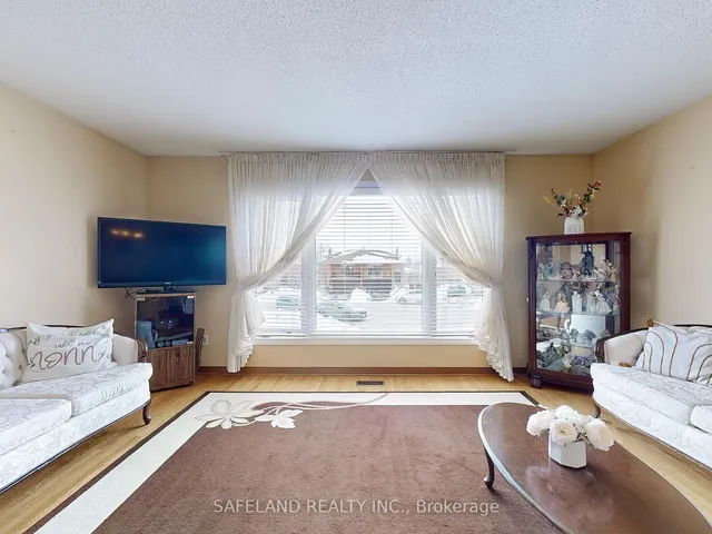 Additional image 4 of 5 Circuit Crt