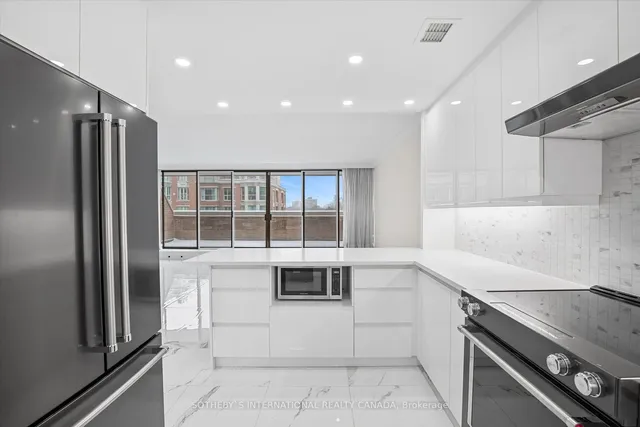 Additional image 8 of 55A Avenue Rd Unit 408