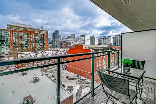 Additional image 27 of 775 King St Unit 502