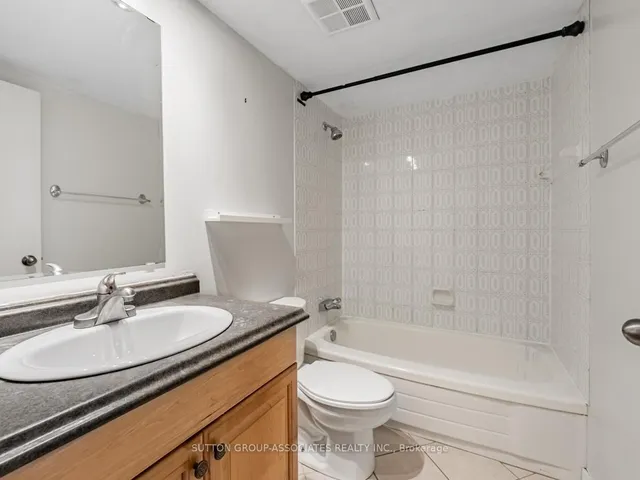 Additional image 25 of 1300 Marlborough Crt Unit 504