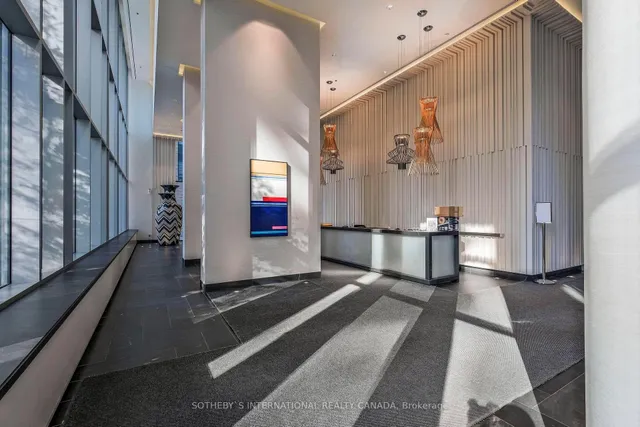 Additional image 31 of 42 Charles St Unit 1702