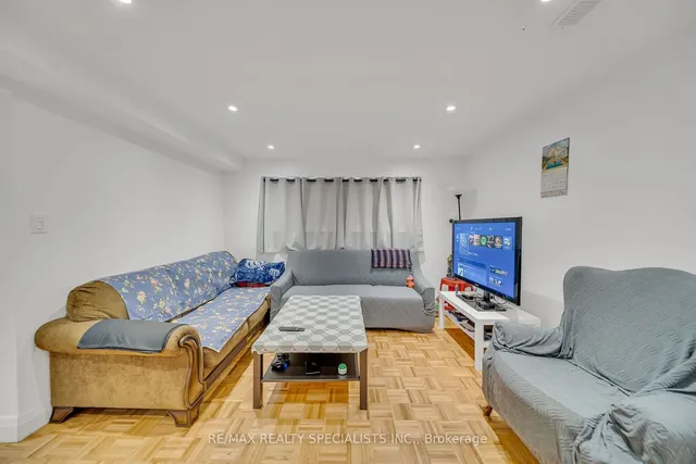 Additional image 31 of 98 Ruskview Rd