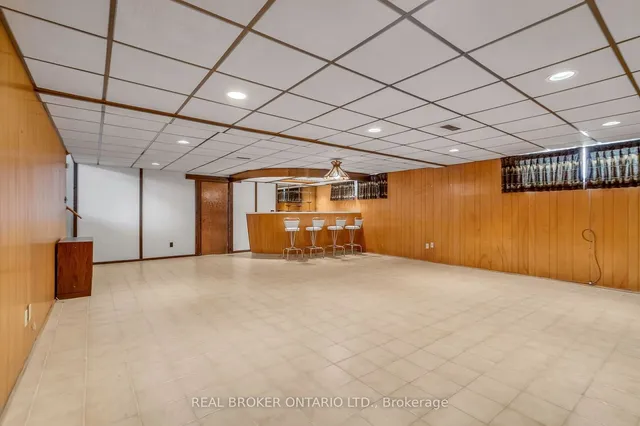 Additional image 2 of 24 Winsland Dr