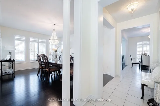 Additional image 11 of 92 Veterans Dr