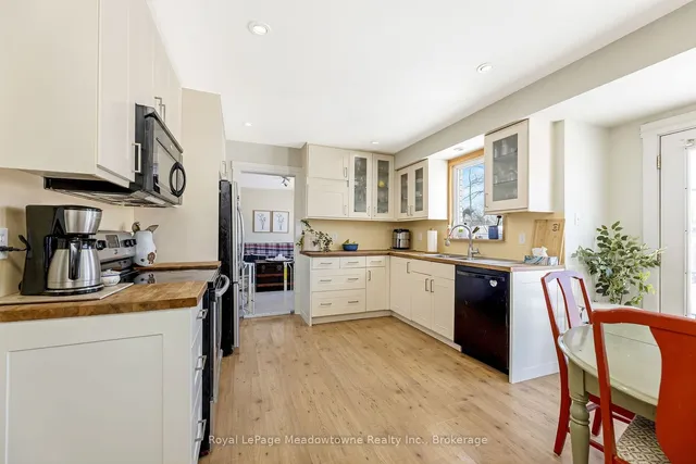 Additional image 14 of 5636 Bell School Line