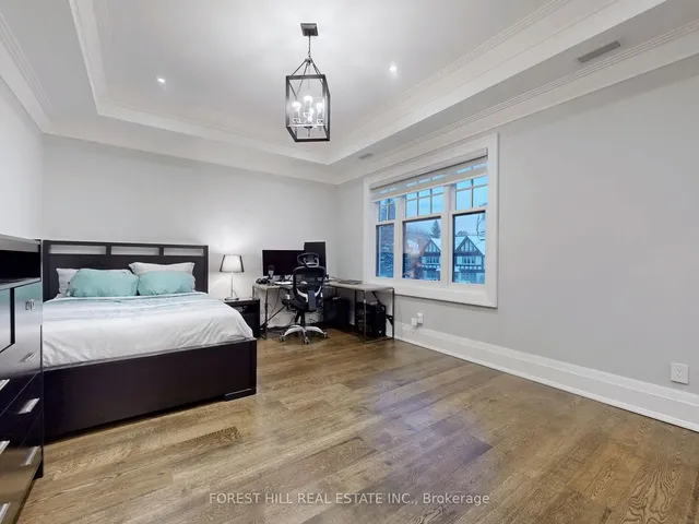 Additional image 31 of 198 Strathallan Blvd