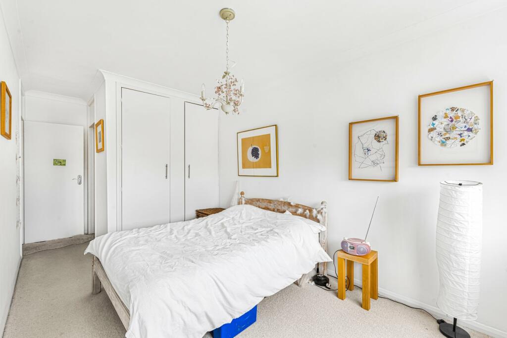 Additional image 6 of Bromley Road, Beckenham, BR3