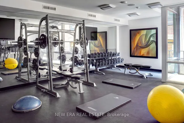 Additional image 39 of 478 King St Unit PH01