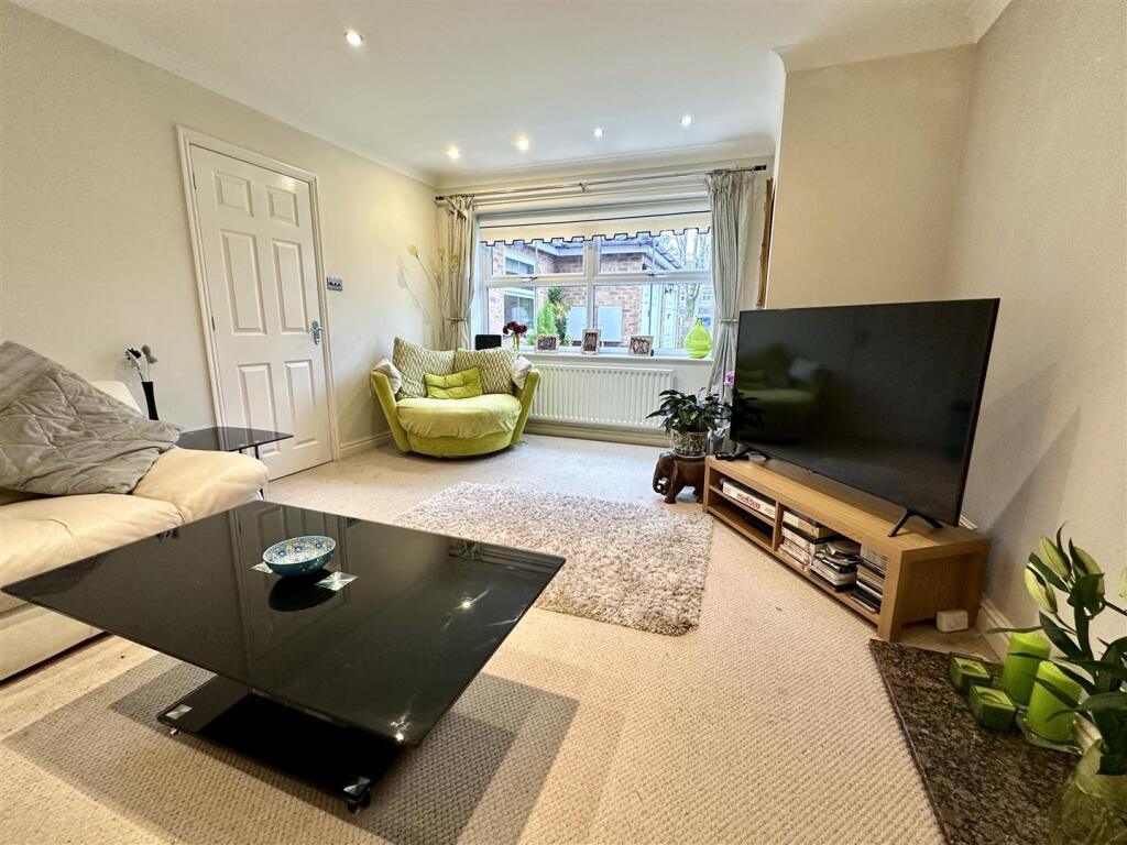 Additional image 5 of Johns Close, Studley