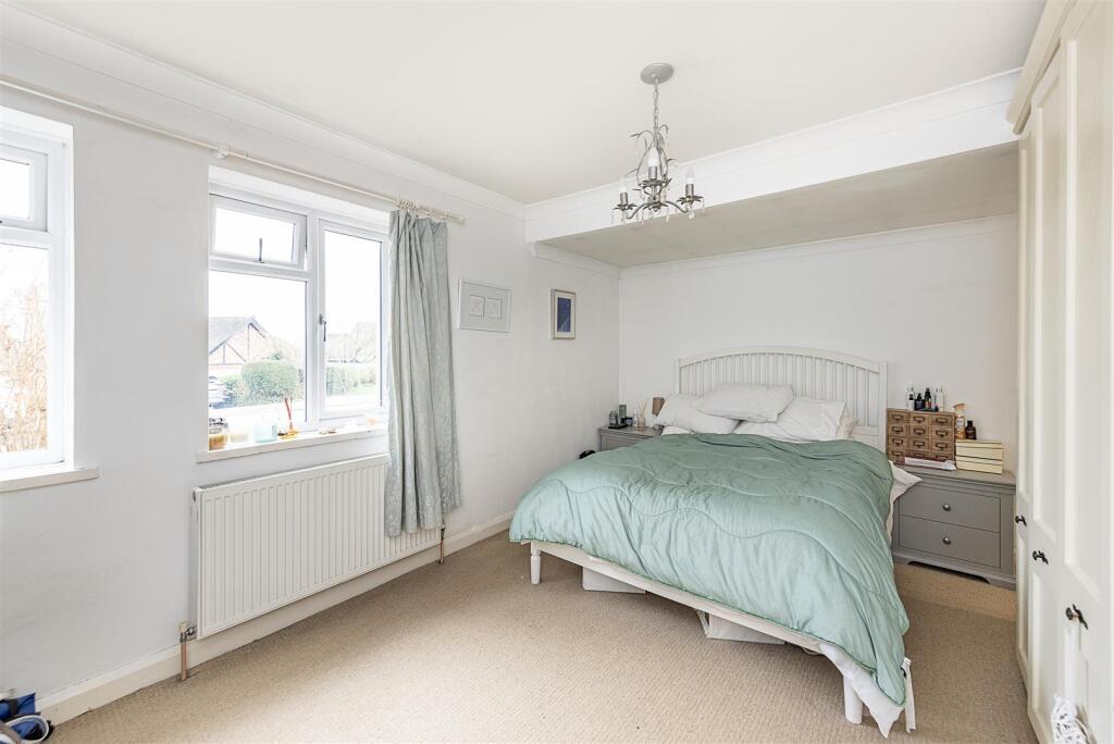 Additional image 7 of Park Rise, Harpenden