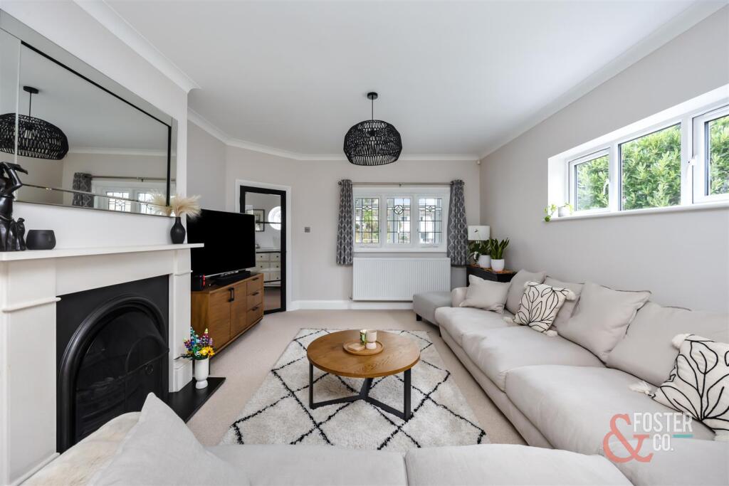 Additional image 11 of Cedars Gardens, Brighton